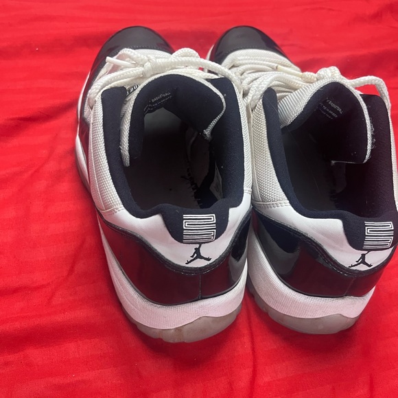 Concord 11s - Picture 2 of 4
